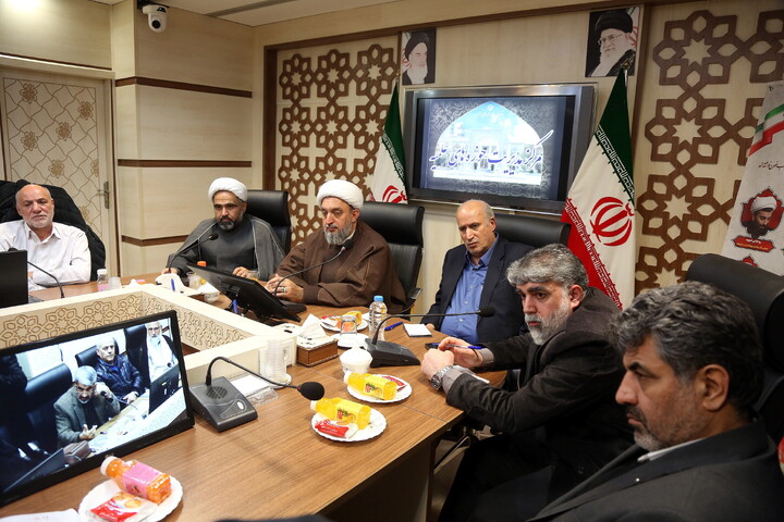 تصاویر/ نشست ستاد راهبری ورزش حوزه‌های علمیه با رئیس فدراسیون فوتبال