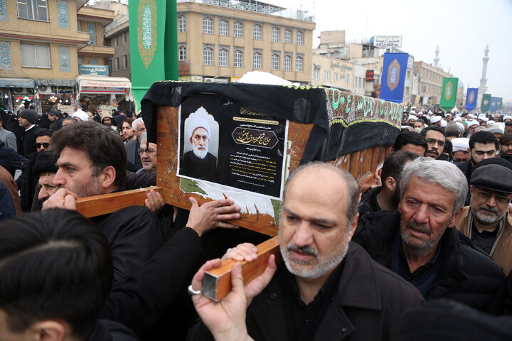 تصاویر/ مراسم تشییع حجت الاسلام والمسلمین صالحی منش