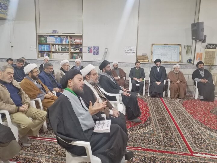 تصاویر/ سوگواری شهادت حضرت امام هادی (ع ) از طرف نماینده ولی فقیه در کاشان