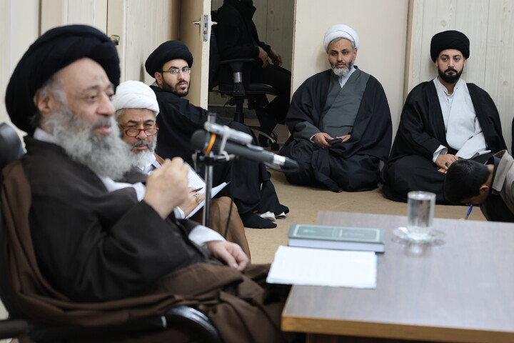 تصاویر/جلسه درس اخلاق  آیت‌الله موسوی جزایری ویژه طلاب حوزه‌های علمیه خوزستان