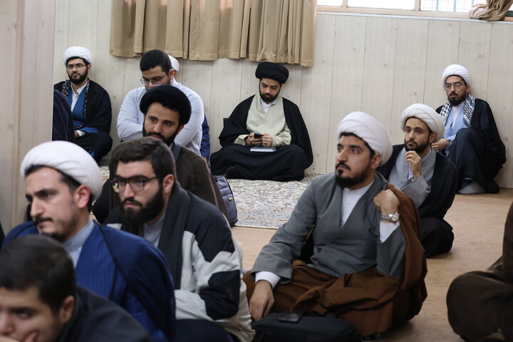 تصاویر/جلسه درس اخلاق  آیت‌الله موسوی جزایری ویژه طلاب حوزه‌های علمیه خوزستان