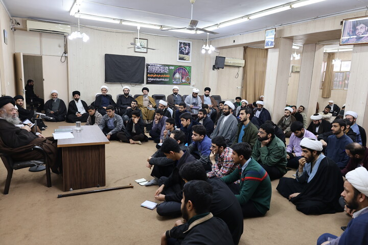 تصاویر/جلسه درس اخلاق  آیت‌الله موسوی جزایری ویژه طلاب حوزه‌های علمیه خوزستان