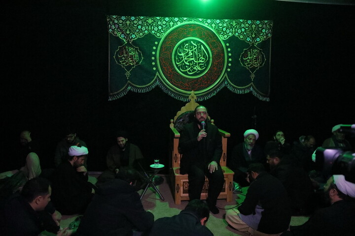 تصاویر/ مراسم عزاداری روز شهادت امام علی النقی (ع) در موسسه امام هادی (ع)