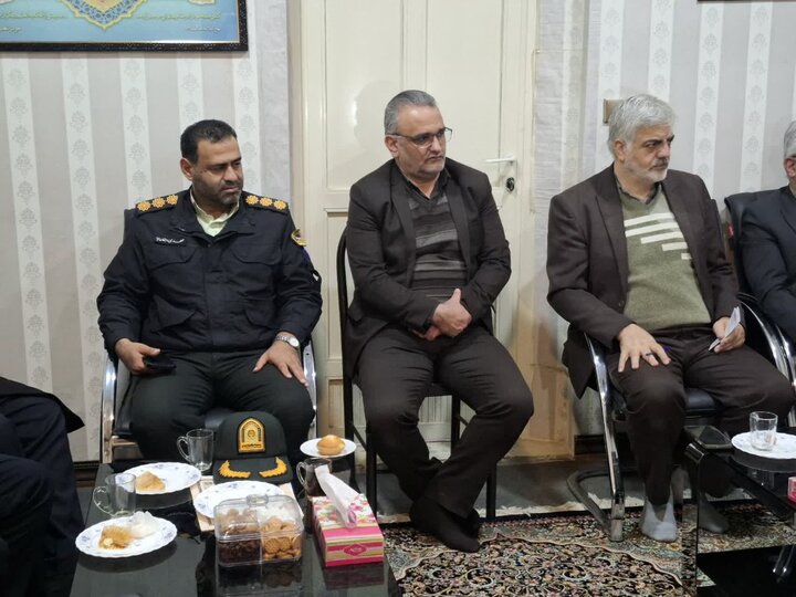 تصاویر/ دیدارنایب رئیس مجلس شورای اسلامی با نماینده ولی فقیه درکاشان