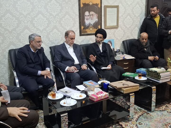 تصاویر/ دیدارنایب رئیس مجلس شورای اسلامی با نماینده ولی فقیه درکاشان