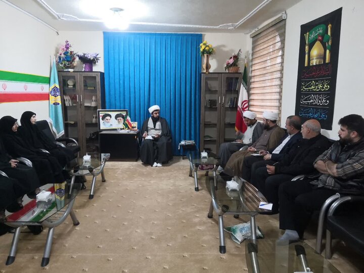 تصاویر/ جلسه برگزاری مراسم اعتکاف در شهرستان چرداول