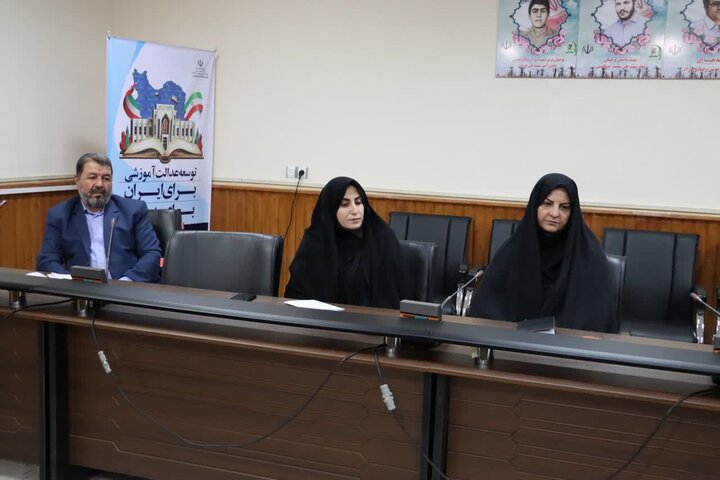 تصاویر/جلسه هماهنگی ستاد امر‌به‌معروف و نهی از منکر و آموزش و پرورش استان ایلام