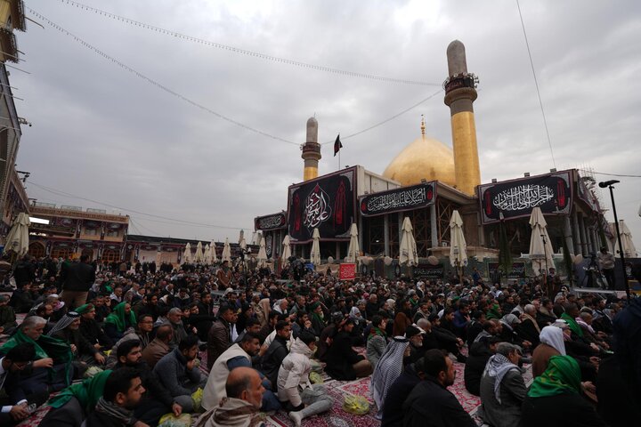 جموع المؤمنين تحيي ذكرى شهادة الإمام علي الهادي (عليه السلام) في سامراء