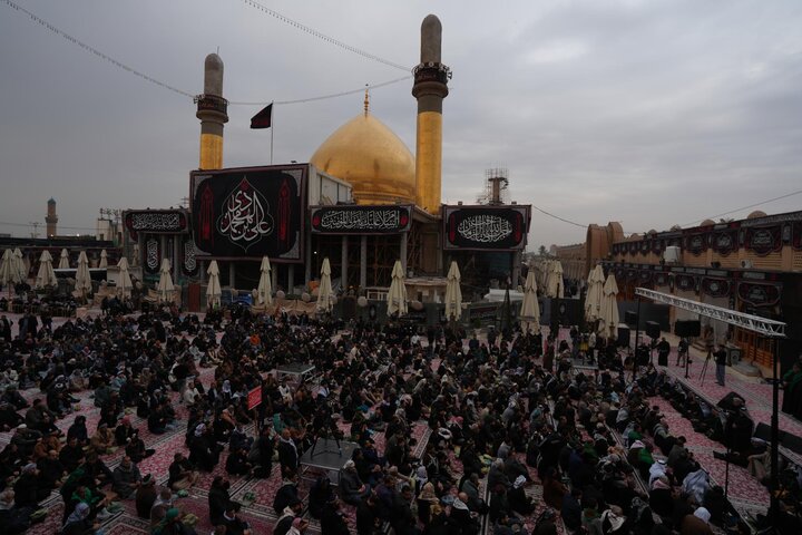 جموع المؤمنين تحيي ذكرى شهادة الإمام علي الهادي (عليه السلام) في سامراء