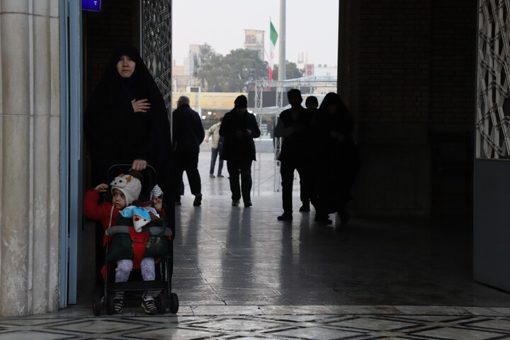 حال و هوای حرم در روز شهادت امام هادی (ع)