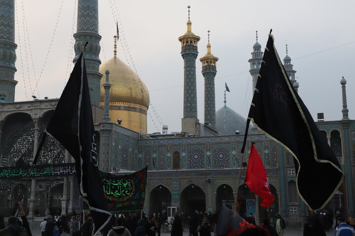 حال و هوای حرم در روز شهادت امام هادی (ع)