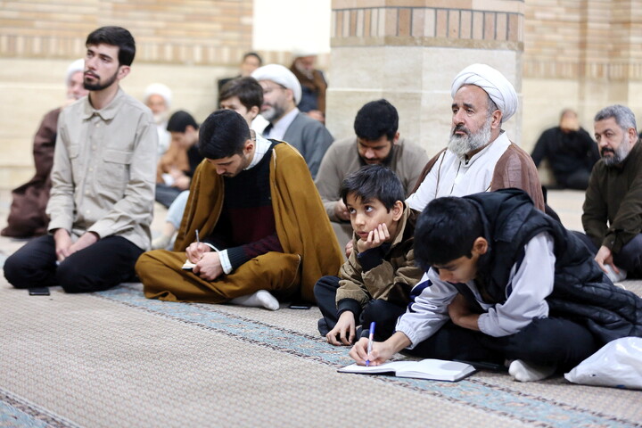 تصاویر/ درس اخلاق هفتگی آیت الله العظمی سبحانی