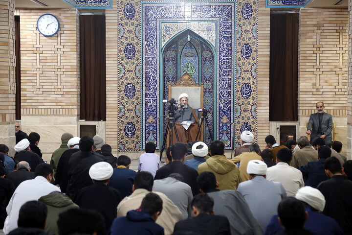 تصاویر/ درس اخلاق هفتگی آیت الله العظمی سبحانی