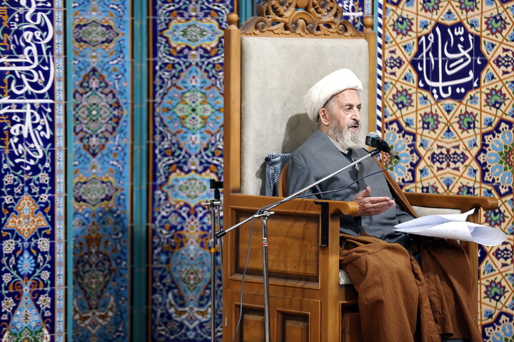 تصاویر/ درس اخلاق هفتگی آیت الله العظمی سبحانی