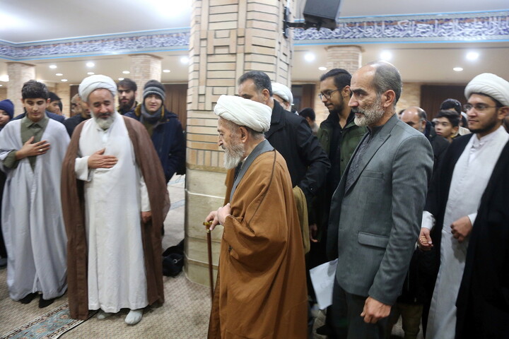 تصاویر/ درس اخلاق هفتگی آیت الله العظمی سبحانی