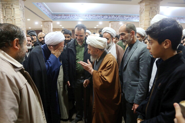 تصاویر/ درس اخلاق هفتگی آیت الله العظمی سبحانی