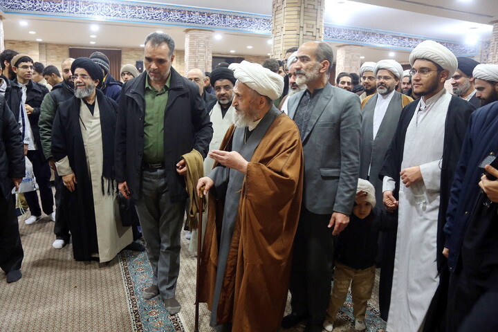 تصاویر/ درس اخلاق هفتگی آیت الله العظمی سبحانی