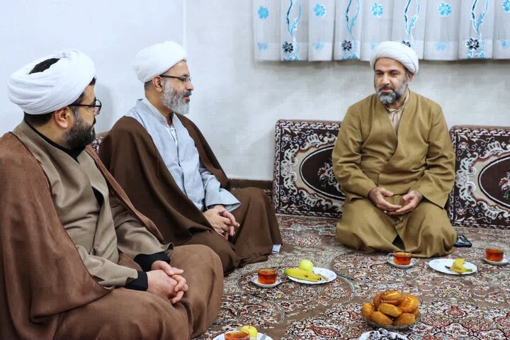 تصاویر/ تجلیل روحانی حاضر در عملیات کربلای ۴