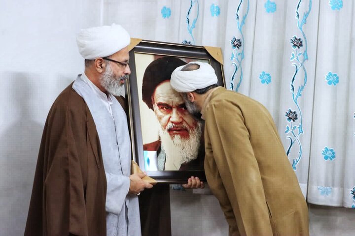 تصاویر/ تجلیل روحانی حاضر در عملیات کربلای ۴