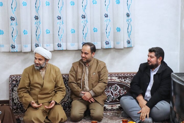 تصاویر/ تجلیل روحانی حاضر در عملیات کربلای ۴