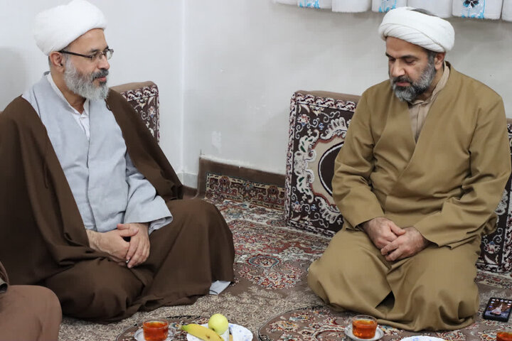 تصاویر/ تجلیل روحانی حاضر در عملیات کربلای ۴