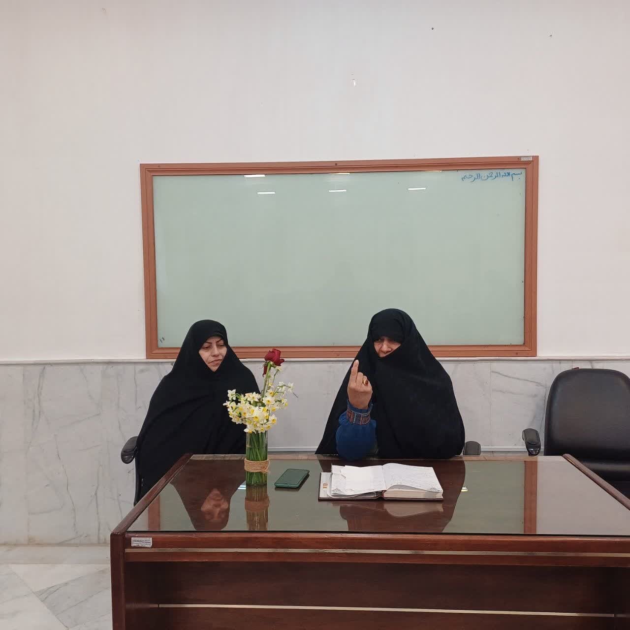 تصاویر/ نشست دوسویه «مادران طلاب و مسئولین مدرسه علمیه تخصصی حضرت زینب کبری(س) رفسنجان»