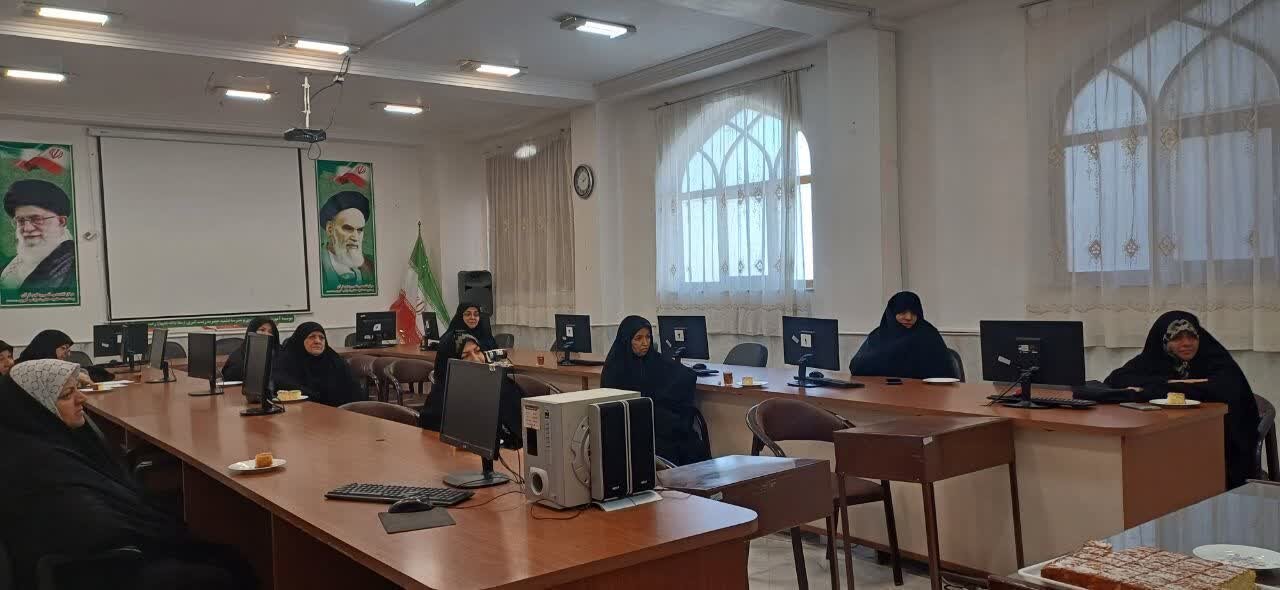 تصاویر/ نشست دوسویه «مادران طلاب و مسئولین مدرسه علمیه تخصصی حضرت زینب کبری(س) رفسنجان»