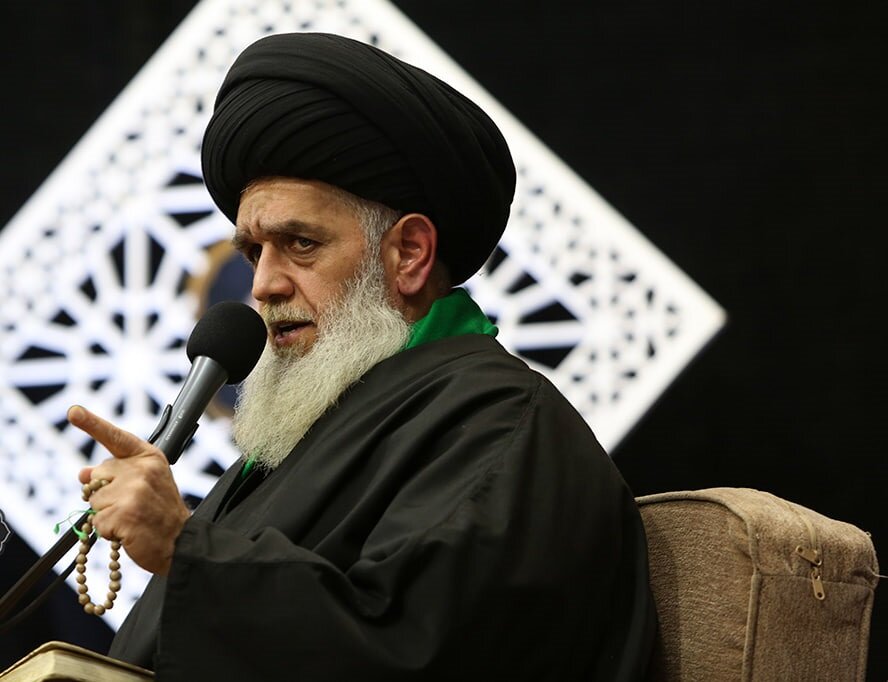 زیارت جامعه کبیره هدیه ارزشمند امام هادی(ع) به شیعیان است