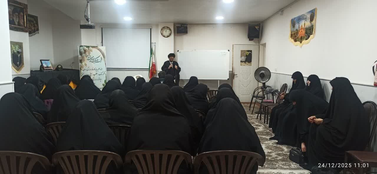 وظیفه اول طلاب معرفت به خداوند متعال است