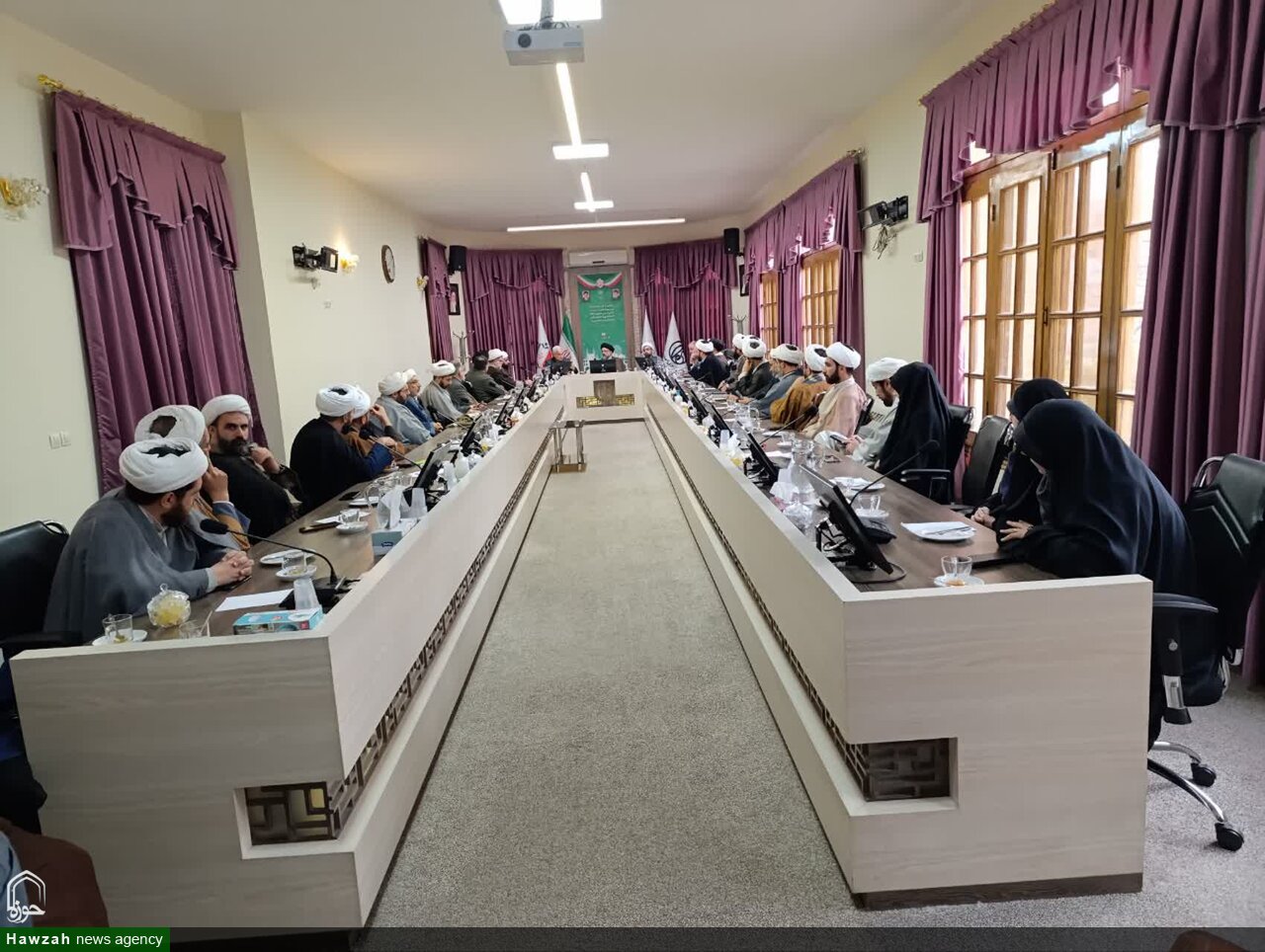 گروه تبلیغی «پاتوق گفتگو» با شهردار و رئیس شورای شهر اصفهان دیدار کردند+ تصاویر