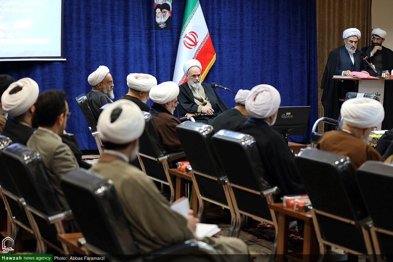 آية اللّه الأعرافيّ: توسيع دروس الخارج البحثيّة في علم الكلام ضرورةٌ ملحّةٌ.. لابدّ من الحضور الفعّال في الميادين العلميّة العالميّة