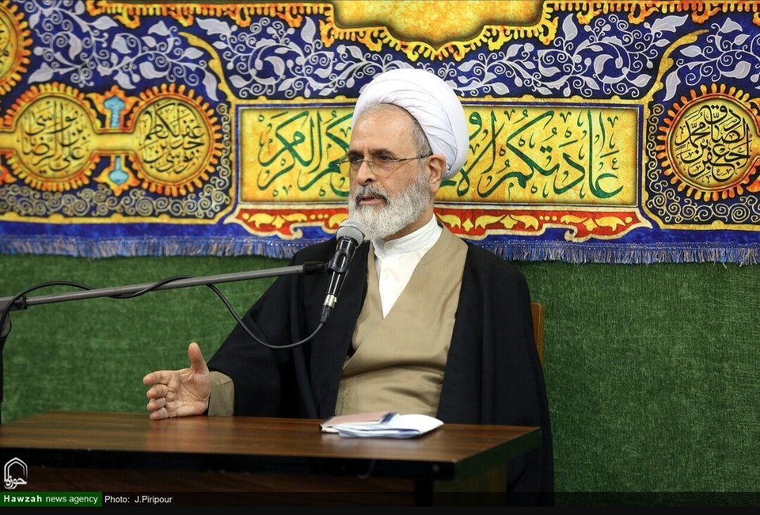 مدافع تحول در متون و نظامات آموزشی حوزه هستیم، بدون آنکه از عمق و ژرفای علمی کاسته شود