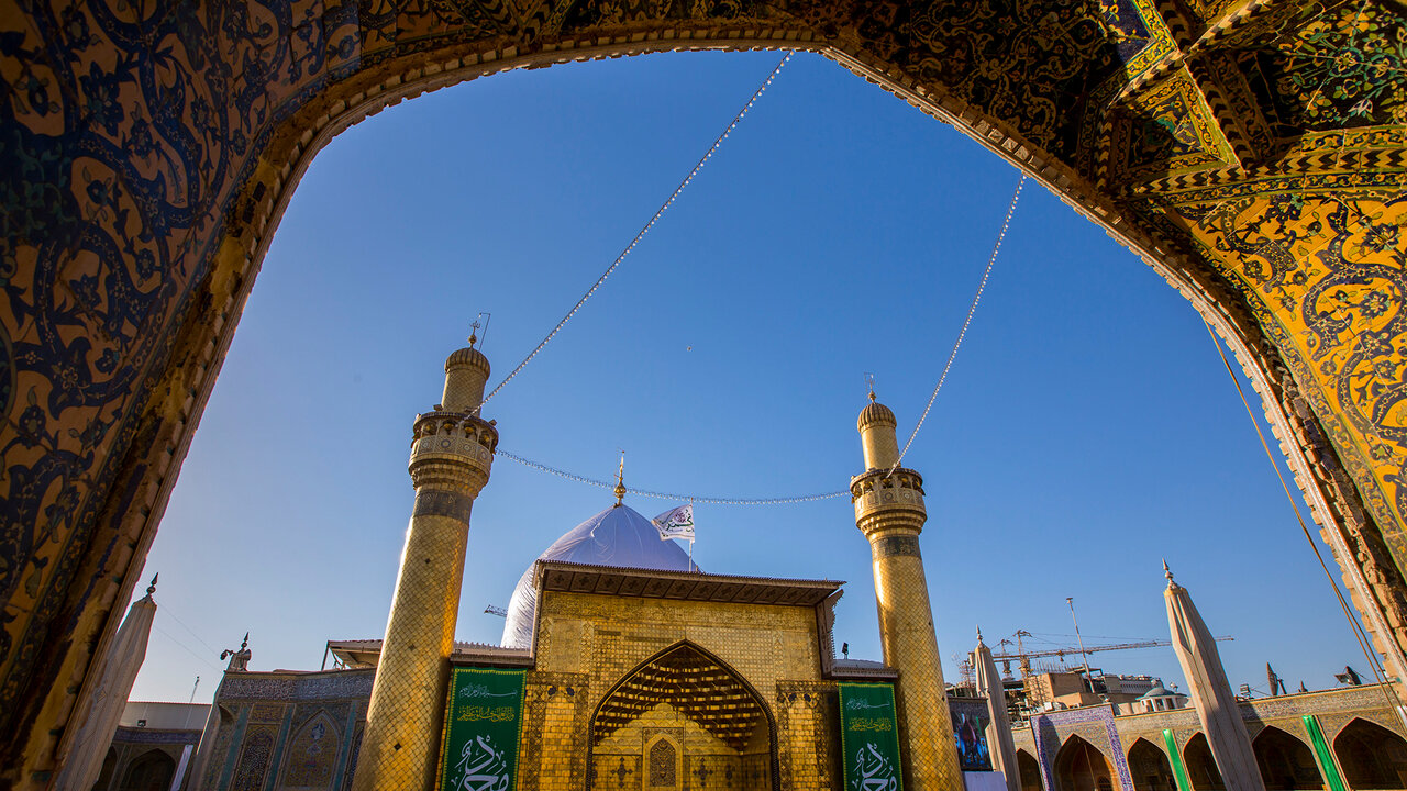 پیامبر(ص) و امام علی(ع) از یک نور آفریده شده‌اند