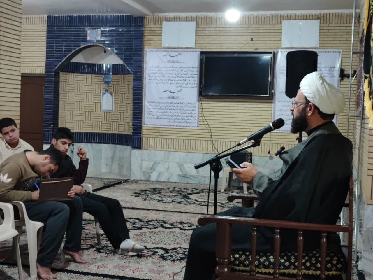 برگزاری درس اخلاق استاد شجاعی به مناسبت شهادت امام هادی علیه‌السلام در زرند.