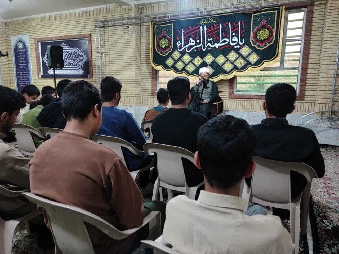 برگزاری درس اخلاق استاد شجاعی به مناسبت شهادت امام هادی علیه‌السلام در زرند.