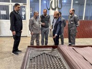قسم صناعة الشبابيك في العتبة العباسية يشرع بإدامة شباكين قديمين لمرقد الإمامين العسكريين (عليهما السلام)