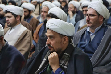 تصاویر/همایش طلاب و روحانیون بسیجی استان مرکزی