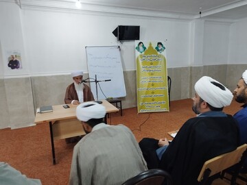 حفظ نظام اسلامی وظیفه‌ای سنگین بر دوش علما شیعه و سنی است