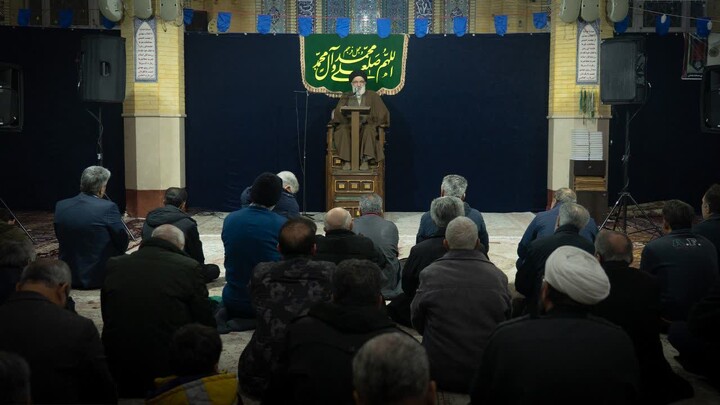 درس اخلاق نماینده ولی فقیه در استان البرز