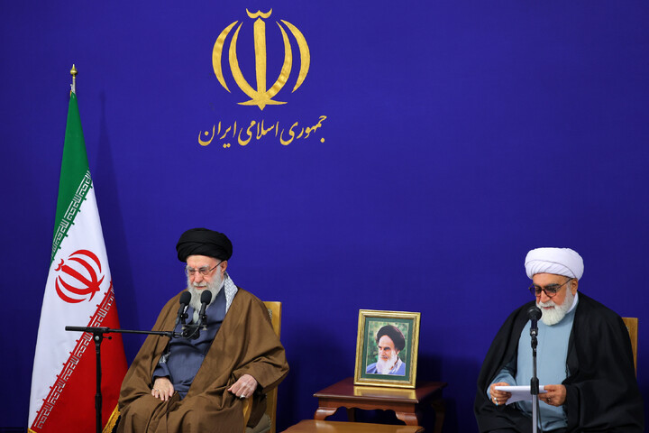 تصاویر/ دیدار اعضای ستاد برگزاری کنگره بزرگداشت آیت‌الله العظمی میلانی با رهبر انقلاب