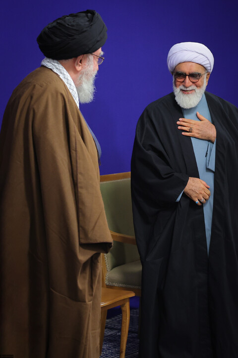 تصاویر/ دیدار اعضای ستاد برگزاری کنگره بزرگداشت آیت‌الله العظمی میلانی با رهبر انقلاب