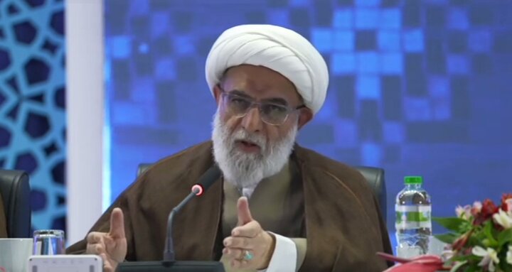 Continuité du Velayat : l’Ayatollah Seyyed Mojtaba Khamenei succède à son père martyr dans la mission du Guide suprême