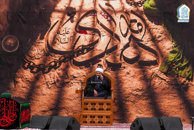 Photos/Grande Affluence des Pèlerins aux Sanctuaires de Samarra pour l’Anniversaire du Martyre de l’Imam Hadi (a.s.)