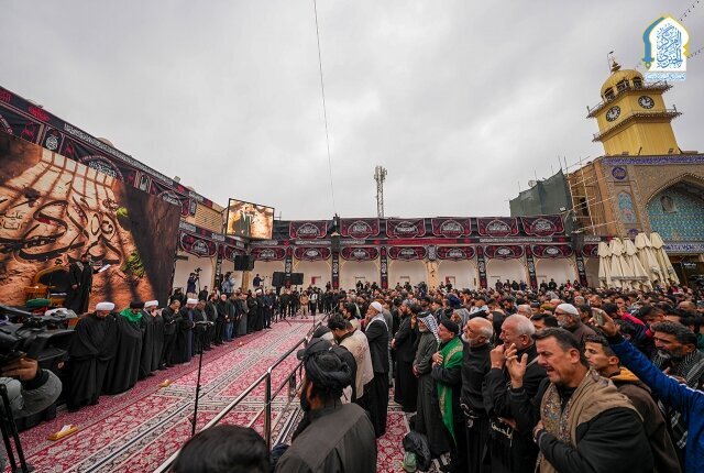 Photos/Grande Affluence des Pèlerins aux Sanctuaires de Samarra pour l’Anniversaire du Martyre de l’Imam Hadi (a.s.)