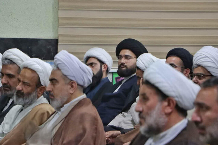 تصاویر/همایش طلاب و روحانیون بسیجی استان مرکزی