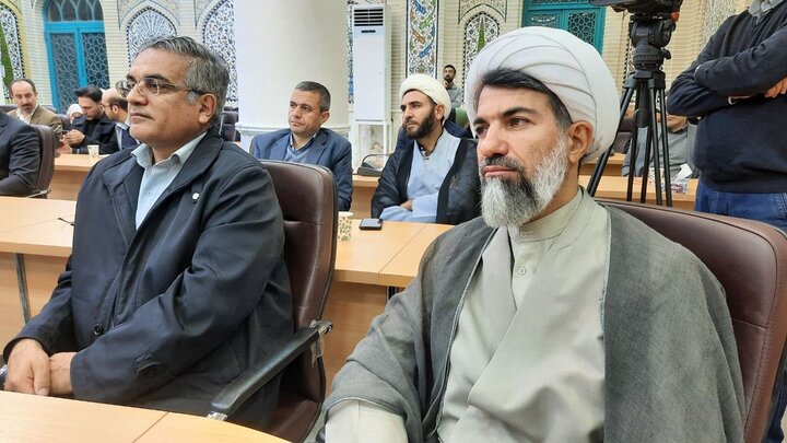 عکس| آیین بزرگداشت وحدت حوزه و دانشگاه در شهرکرد