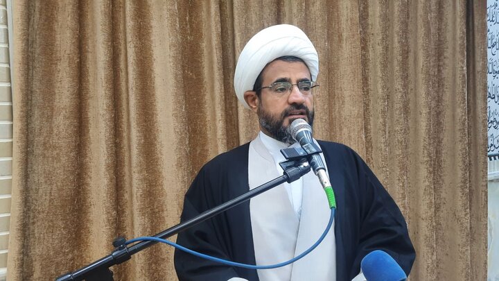 عکس| آیین بزرگداشت وحدت حوزه و دانشگاه در شهرکرد