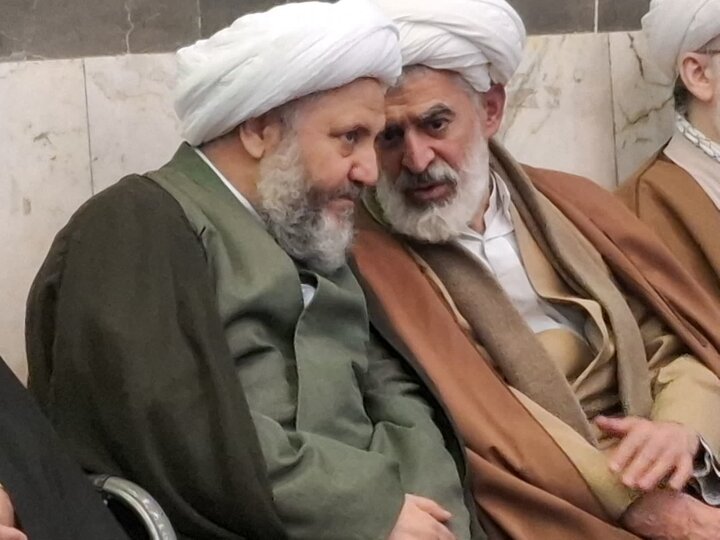 تصاویر/ یادواره ۱۳۹ شهید روحانی عملیات کربلای ۴ درحسینیه آیت الله مصطفوی کاشان