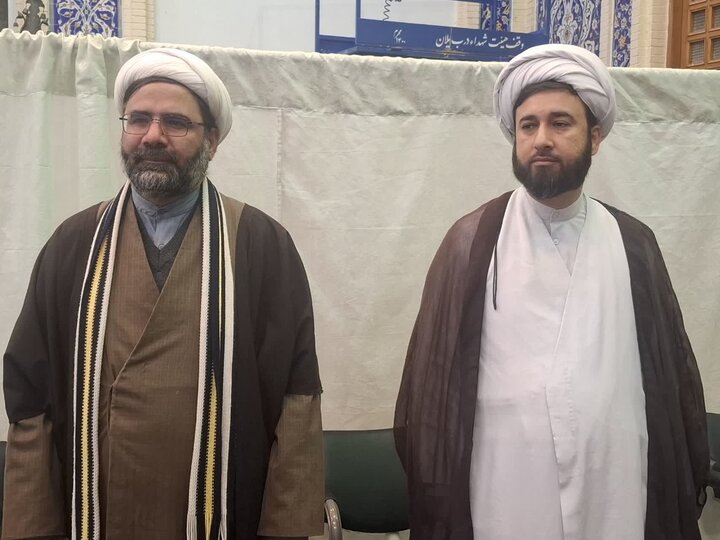 تصاویر/ یادواره ۱۳۹ شهید روحانی عملیات کربلای ۴ درحسینیه آیت الله مصطفوی کاشان