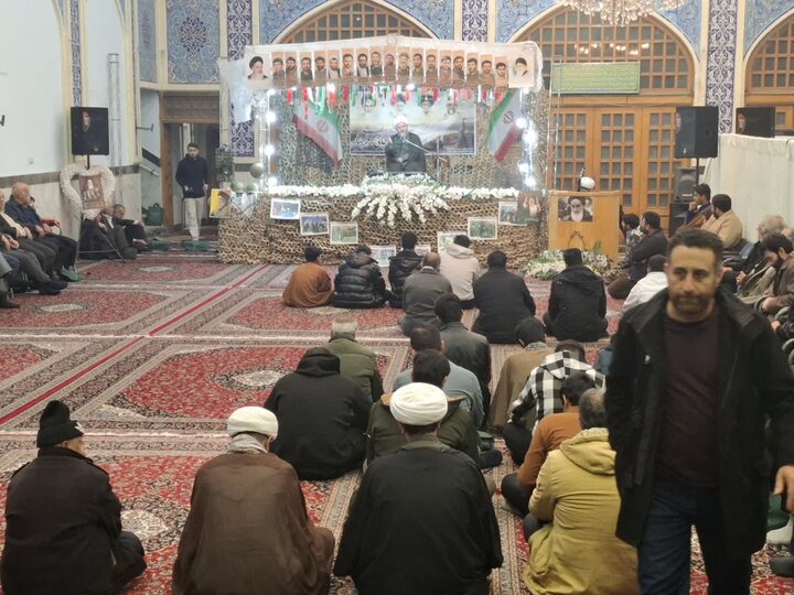 تصاویر/ یادواره ۱۳۹ شهید روحانی عملیات کربلای ۴ درحسینیه آیت الله مصطفوی کاشان